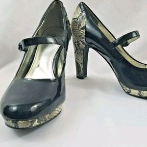 Alfani Mary Jane style block heels sz 8
